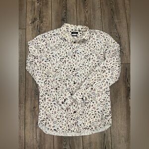 Matinique Slim Fit Button‑Down Shirt – Size M – Whimsical Balloon & Bird Print
